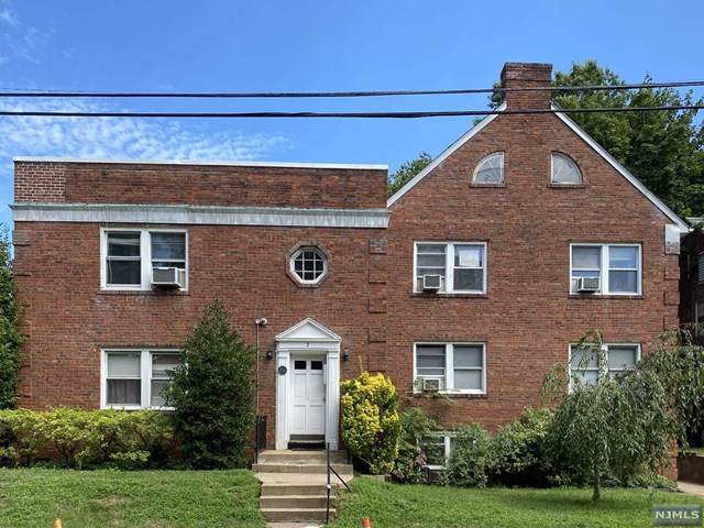 735 Elm Avenue - Photo 1