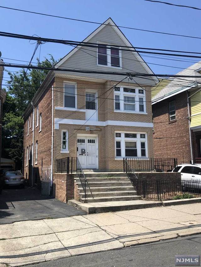 23 Wegman Parkway - Photo 1