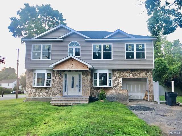 121 Baker Avenue - Photo 1