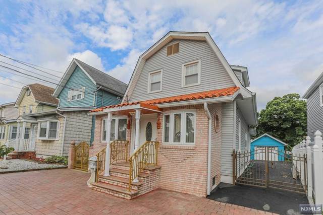 43 5th Street - Photo 1