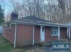 45 Peters Lane - Photo 1
