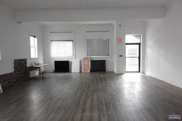 333 Hackensack Street - Photo 1