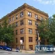 22 73rd Street - Photo 1