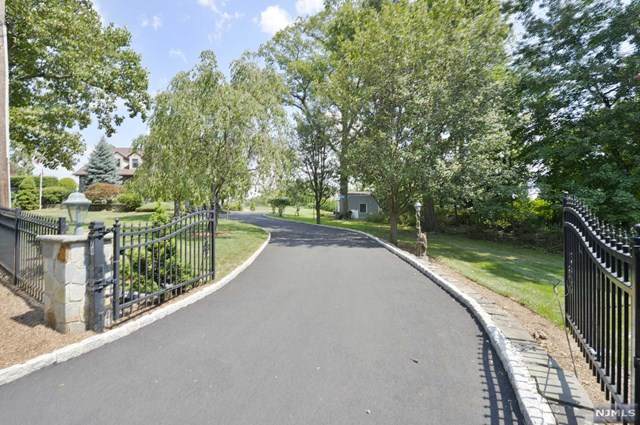 74 Grandview Drive - Photo 1