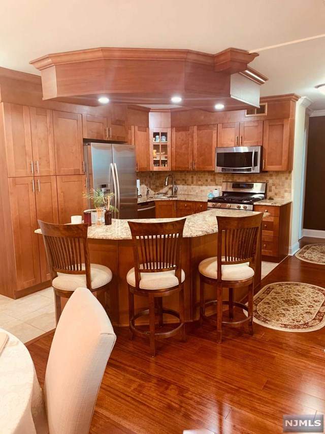 2000 Linwood Avenue - Photo 1