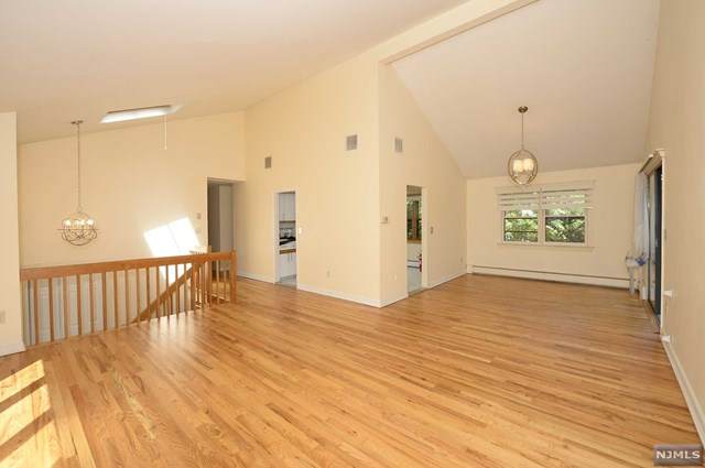808 Rivervale Road - Photo 1