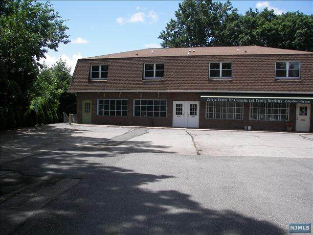282 Lincoln Avenue - Photo 1