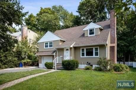247 Steilen Avenue - Photo 1