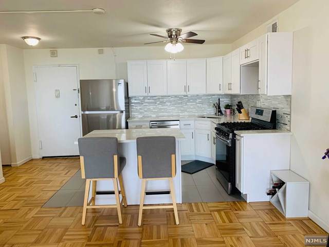 2000 Linwood Avenue - Photo 1