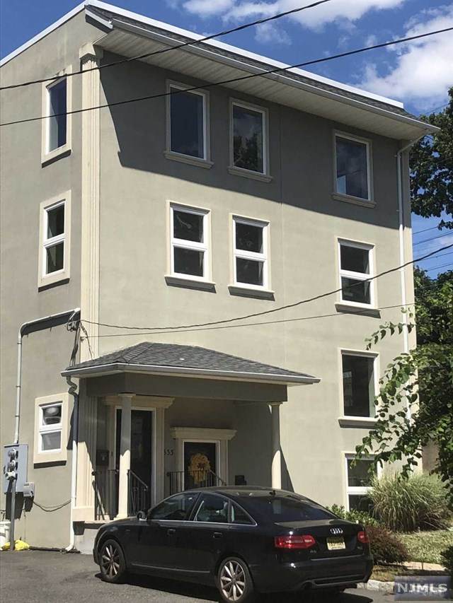 533 Beach Street - Photo 1
