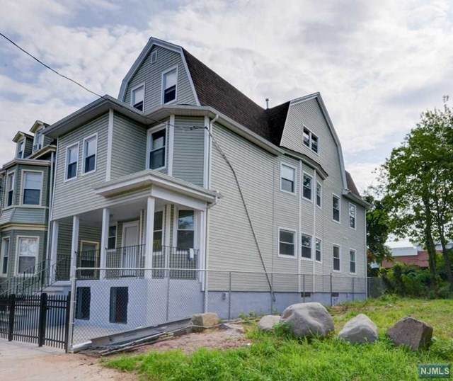 60 12th Street - Photo 1