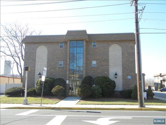 205 Bergen Turnpike - Photo 1