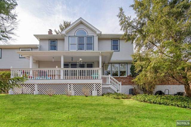 729 Handwerg Drive - Photo 1