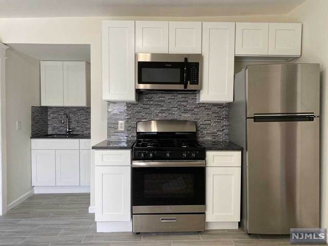55 Whittlesey Avenue - Photo 1