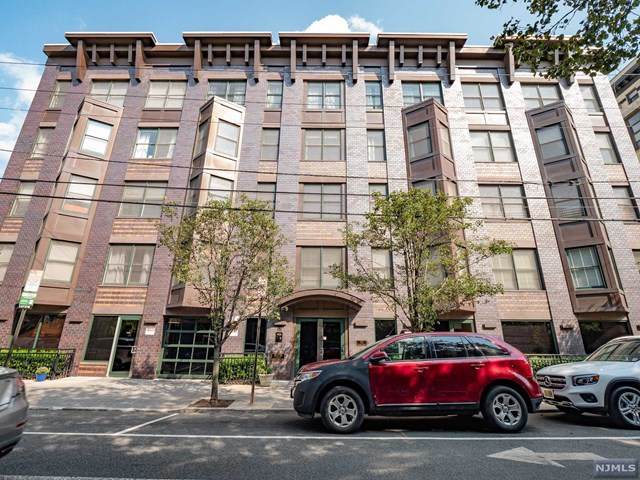 87 Jackson Street - Photo 1