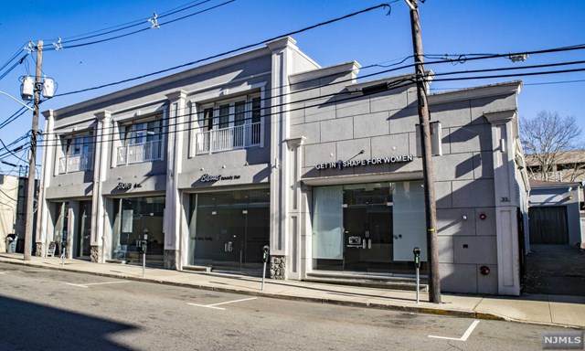 35 Van Brunt Street - Photo 1