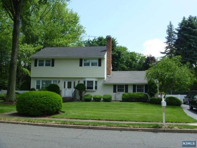 220 Birchwood Road - Photo 1