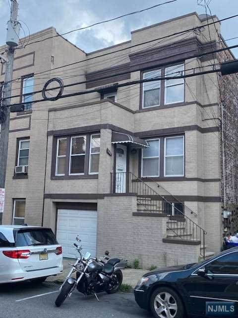 521 67th Street - Photo 1
