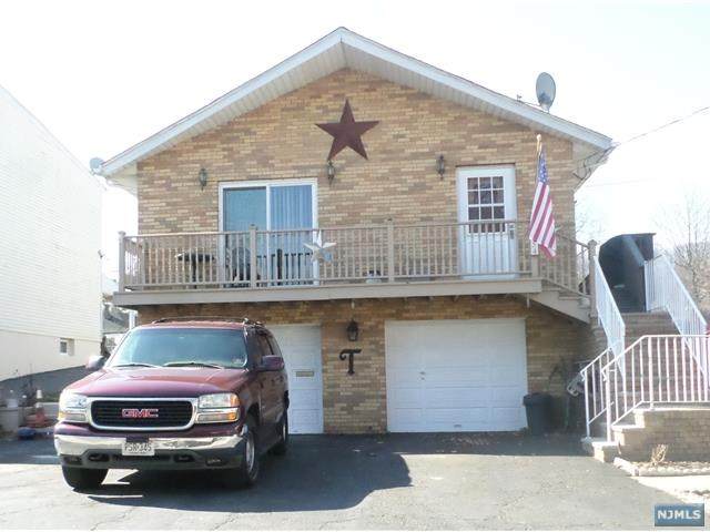 54 2nd Avenue - Photo 1