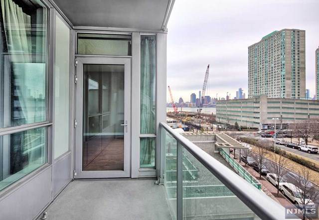 20 Newport Parkway - Photo 1