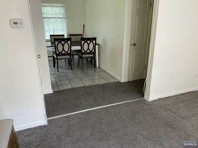 425 Kipp Avenue - Photo 1