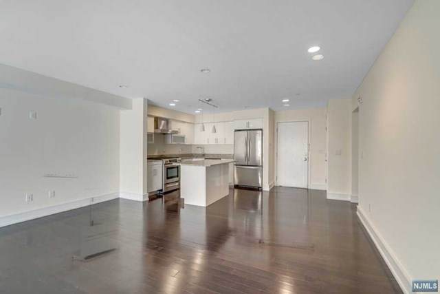 310 Cliff Lane - Photo 1