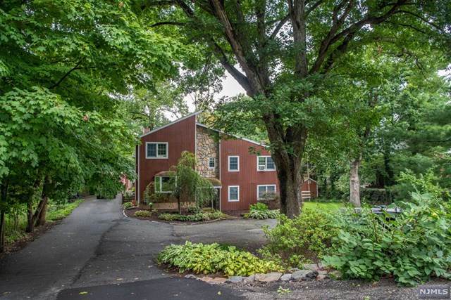 1723 Macopin Road - Photo 1