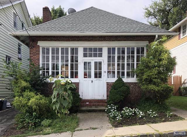 13 Logan Place - Photo 1