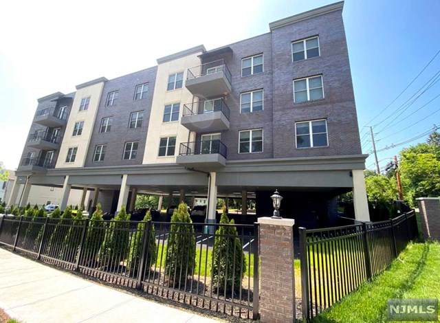 227 Teaneck Road - Photo 1