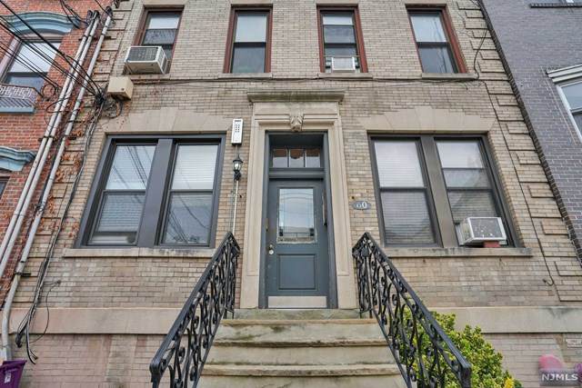 60 Monroe Street - Photo 1