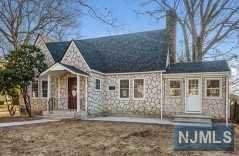 30 Woodland Avenue - Photo 1
