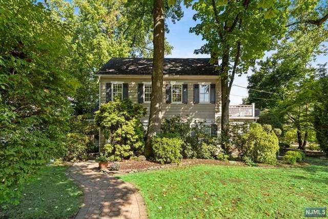 444 Knickerbocker Road - Photo 1