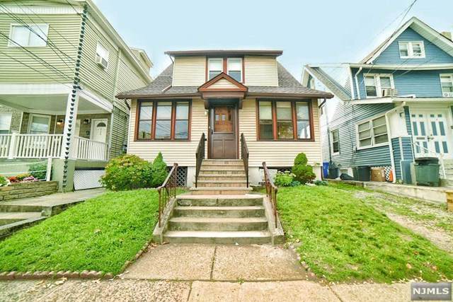 862 24th Street - Photo 1