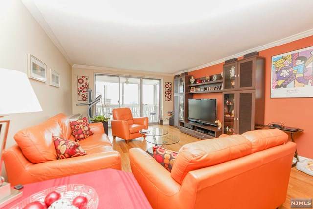 2100 Linwood Avenue - Photo 1