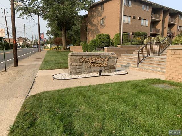 462 Liberty Street - Photo 1