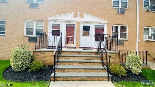 725 Joralemon Street - Photo 1