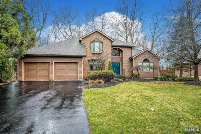 8 Lakeview Drive - Photo 1