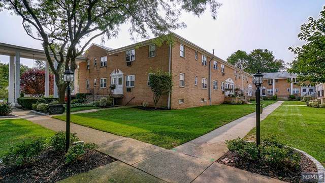 725 Joralemon Street - Photo 1