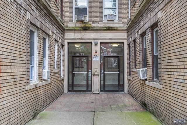 5616 Hudson Avenue - Photo 1