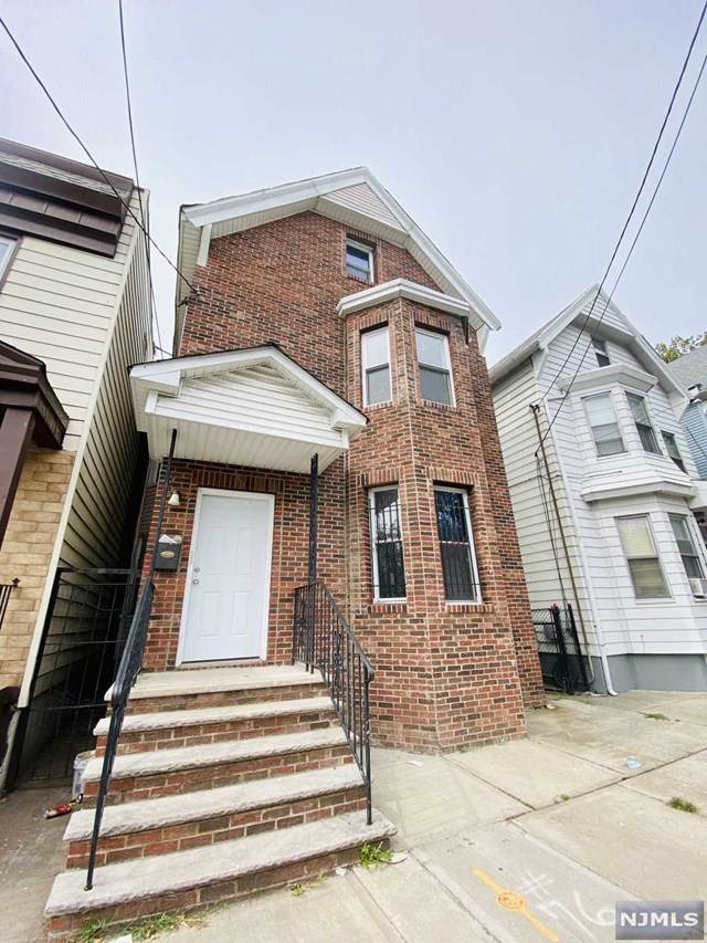 76 Mount Prospect Avenue - Photo 1