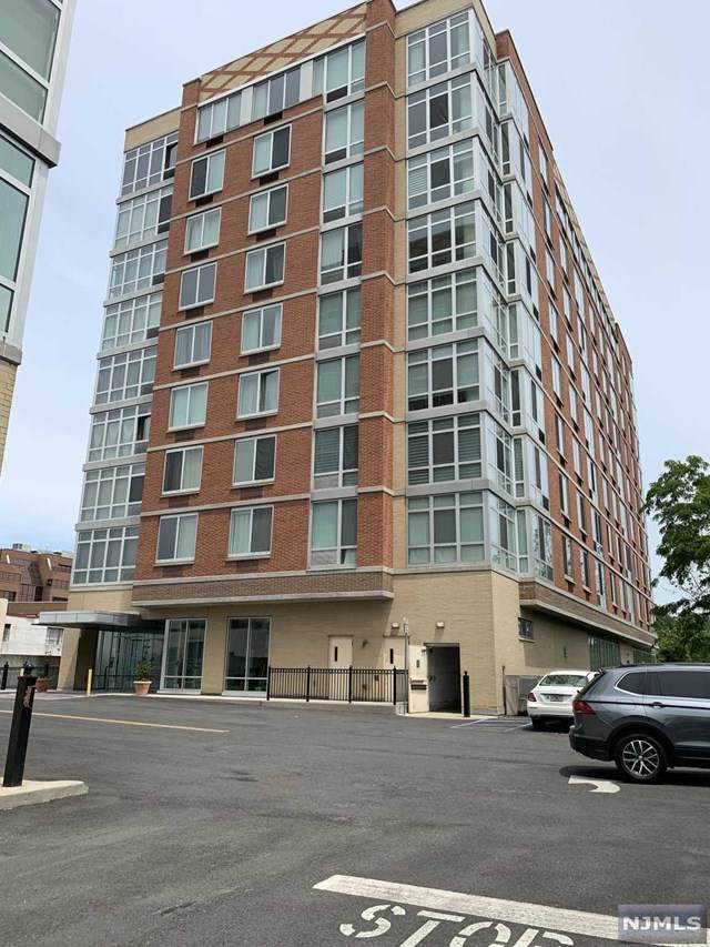 800 12th Street - Photo 1