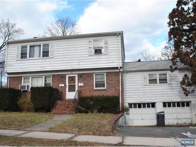 209 Broad Street - Photo 1