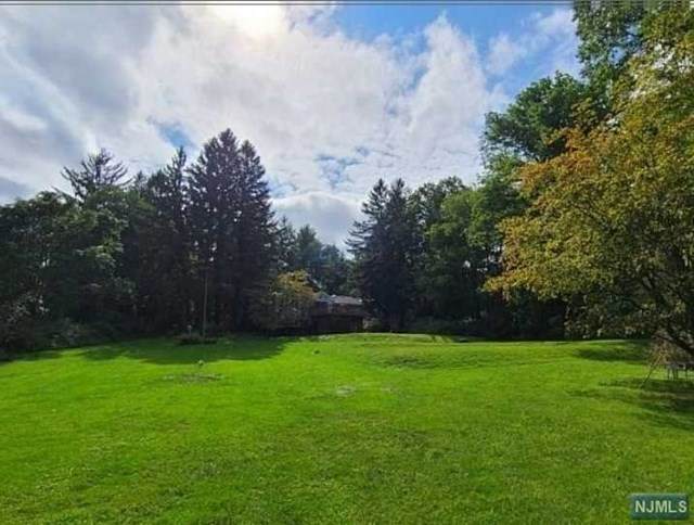 16 Mountainside Drive - Photo 1