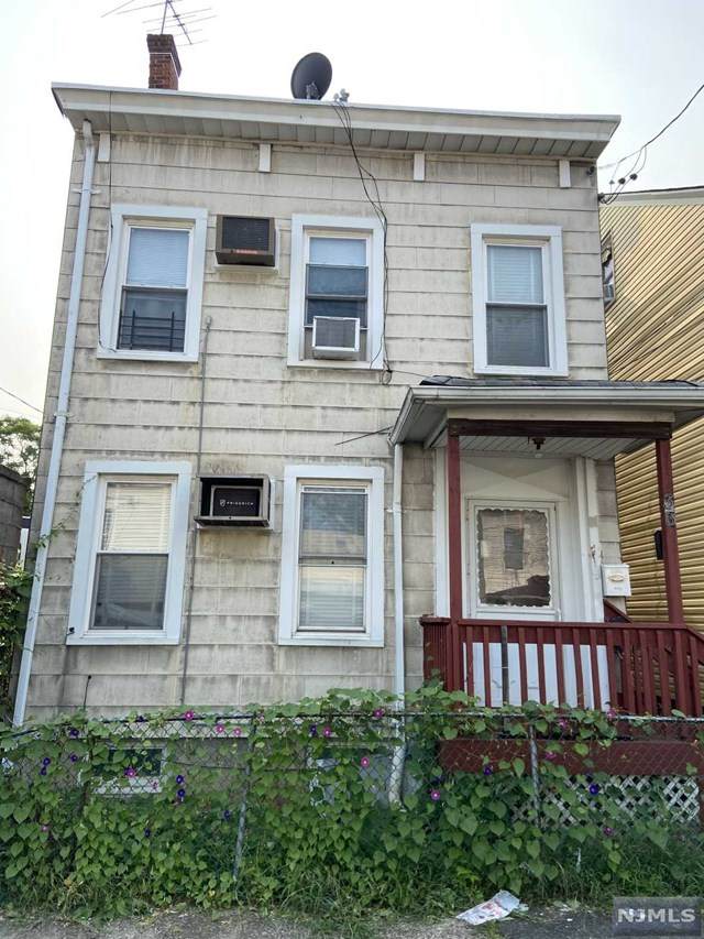 33 Butler Street - Photo 1