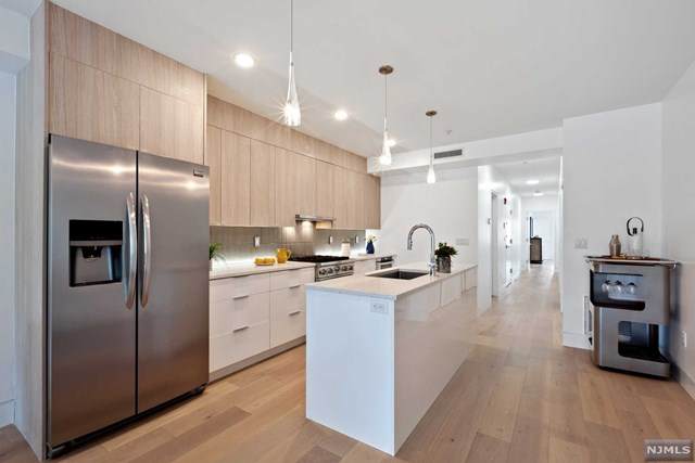 415 Monmouth Street - Photo 1