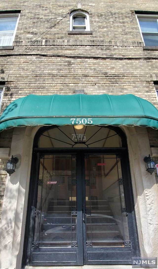 7505 Palisade Avenue - Photo 1