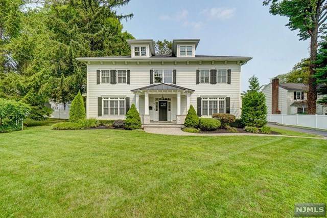 529 Benson Place - Photo 1