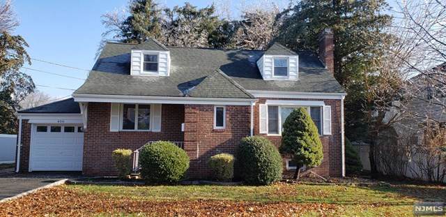 406 Elm Avenue - Photo 1