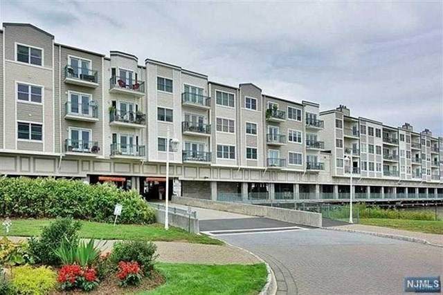 133 The Promenade - Photo 1