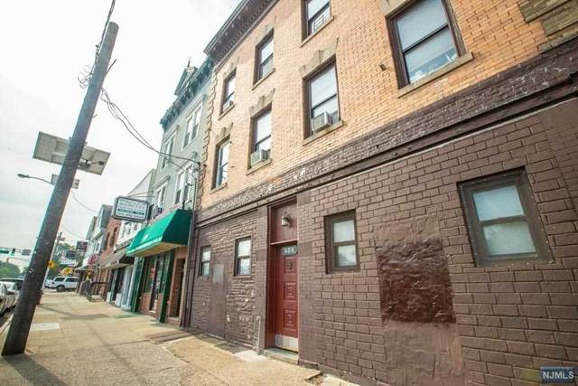 332 Bloomfield Avenue - Photo 1